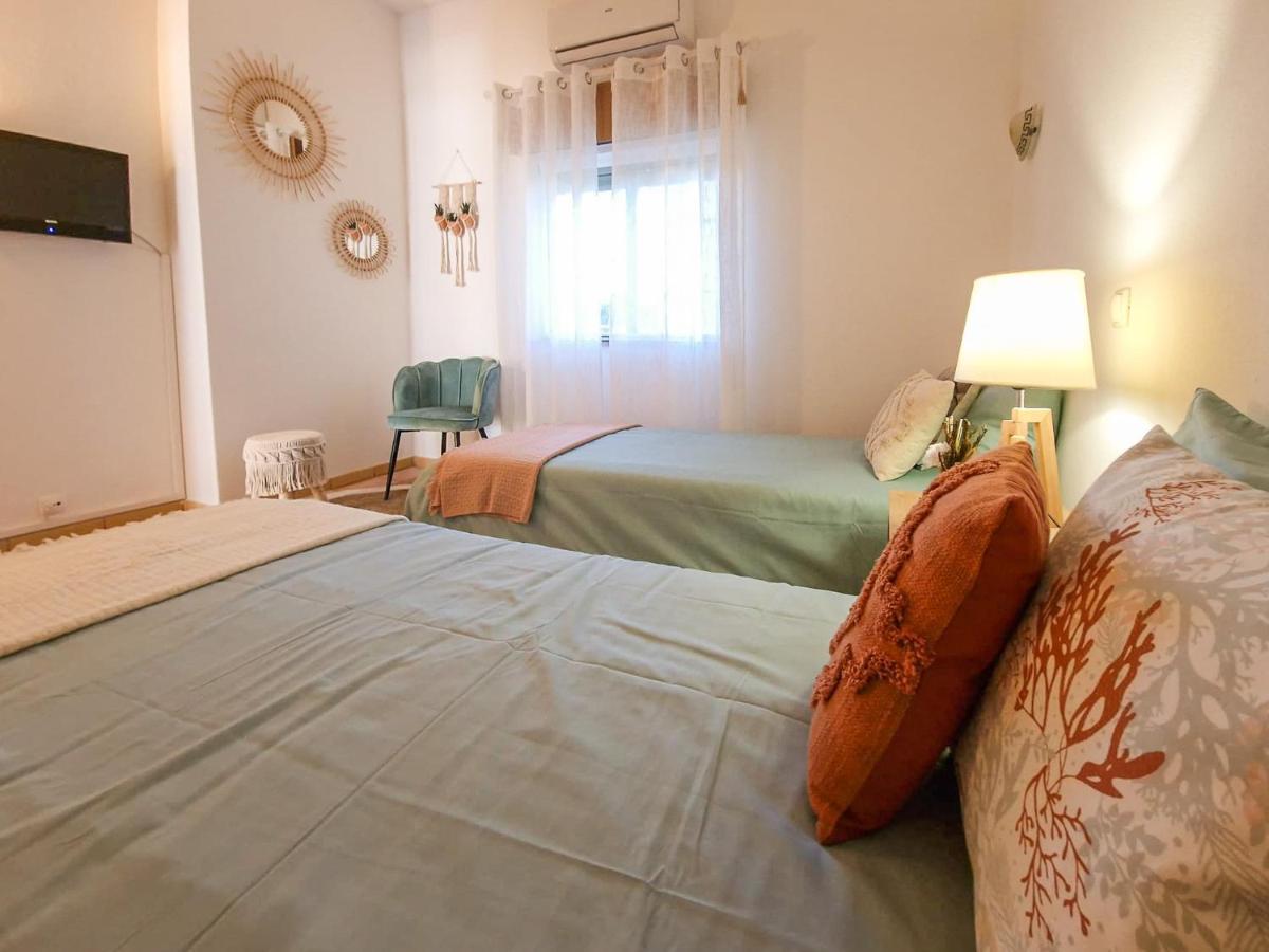 Peace Of Heaven In Algarve - Jacuzzi - By Bedzy Appartement Armação de Pêra Buitenkant foto