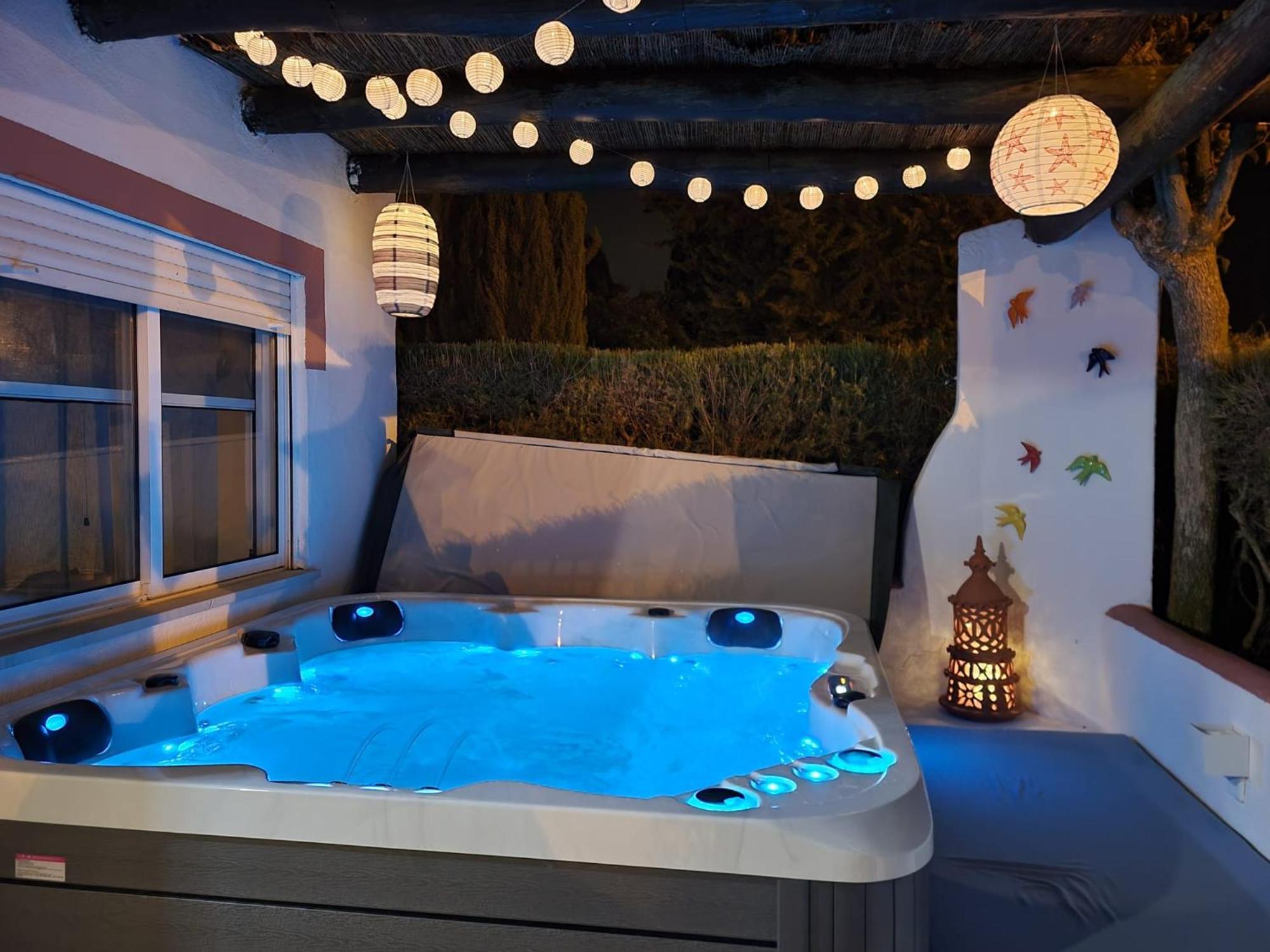Peace Of Heaven In Algarve - Jacuzzi - By Bedzy Appartement Armação de Pêra Buitenkant foto